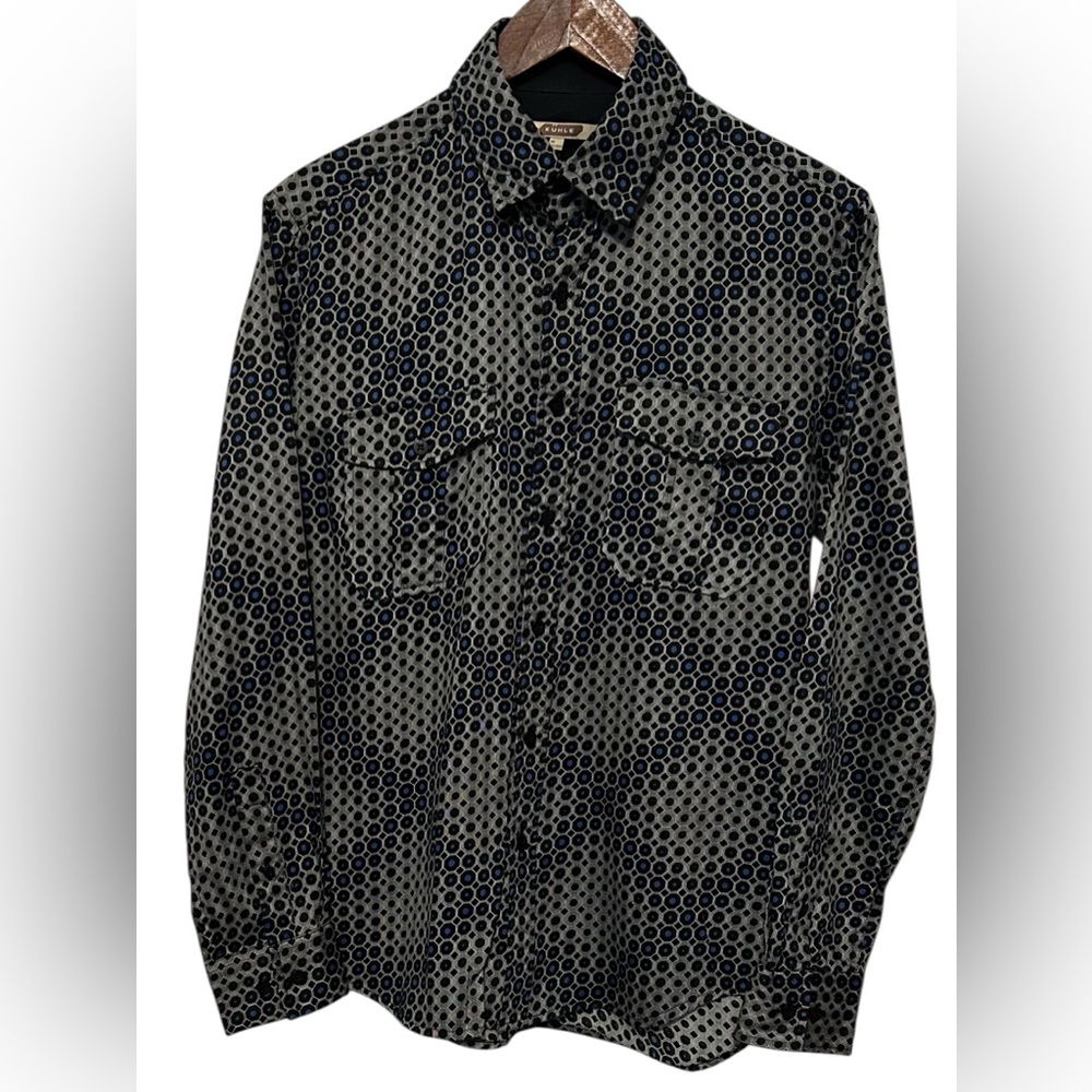 Kuhle Button Front Shirt SZ M